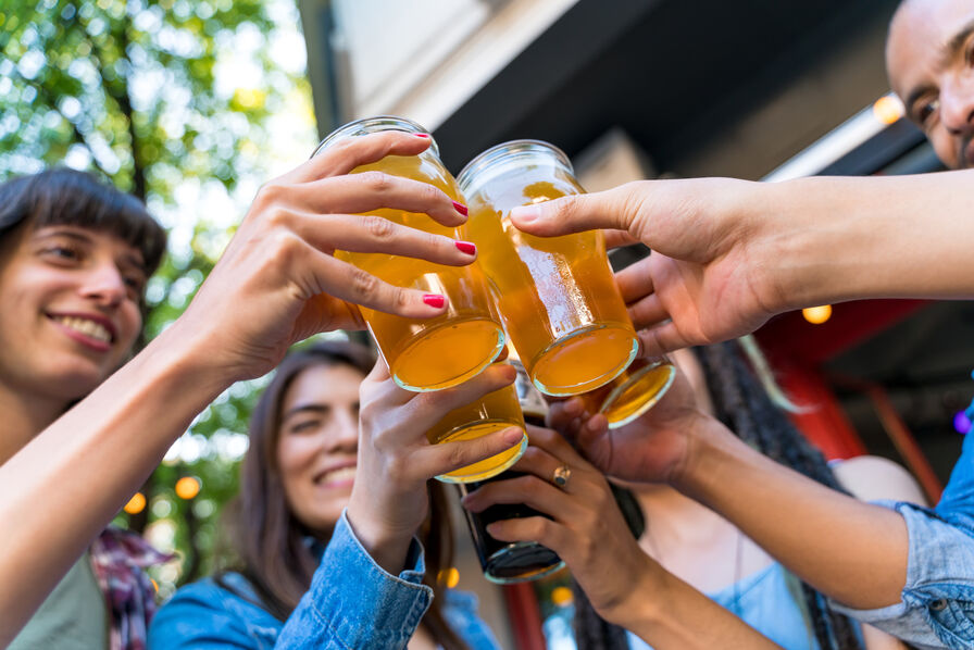 Le marché des bières entrevoit le début d’une reprise, La Goudale et Heineken parient sur l’innovation