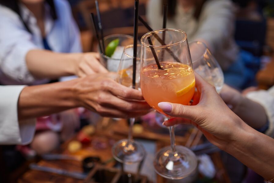 Consommation d'alcool : près de 9 Français sur 10 restent sous le seuil des six verres par semaine